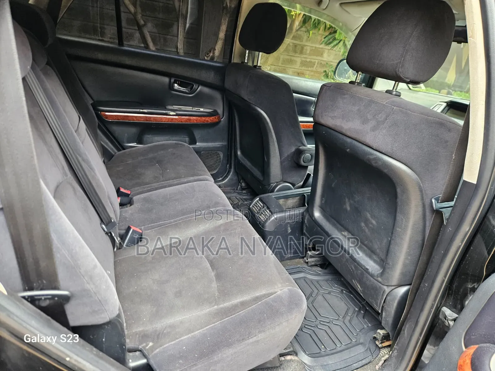 Toyota Harrier 240G 2012 Black