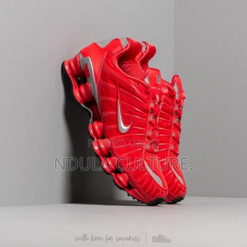 Nike Shox Port