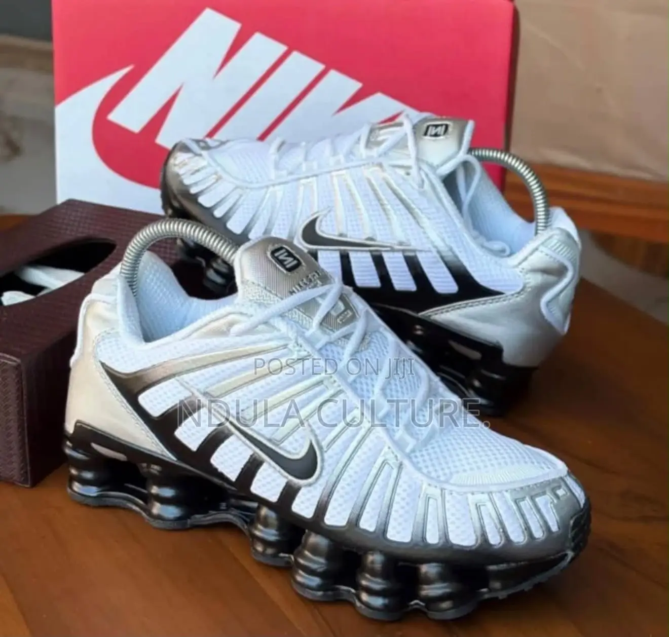 Nike Shox Port