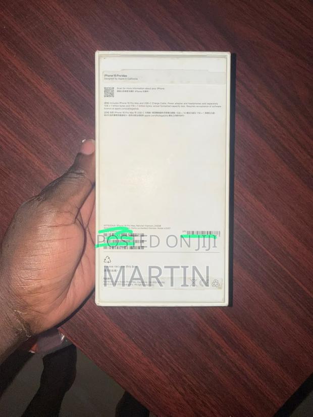 New Apple iPhone 16 Pro Max 256 GB Graphite - thumbnail 2