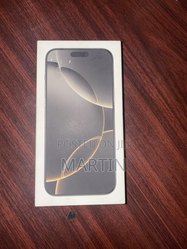 New Apple iPhone 16 Pro Max 256 GB Graphite - thumbnail 3