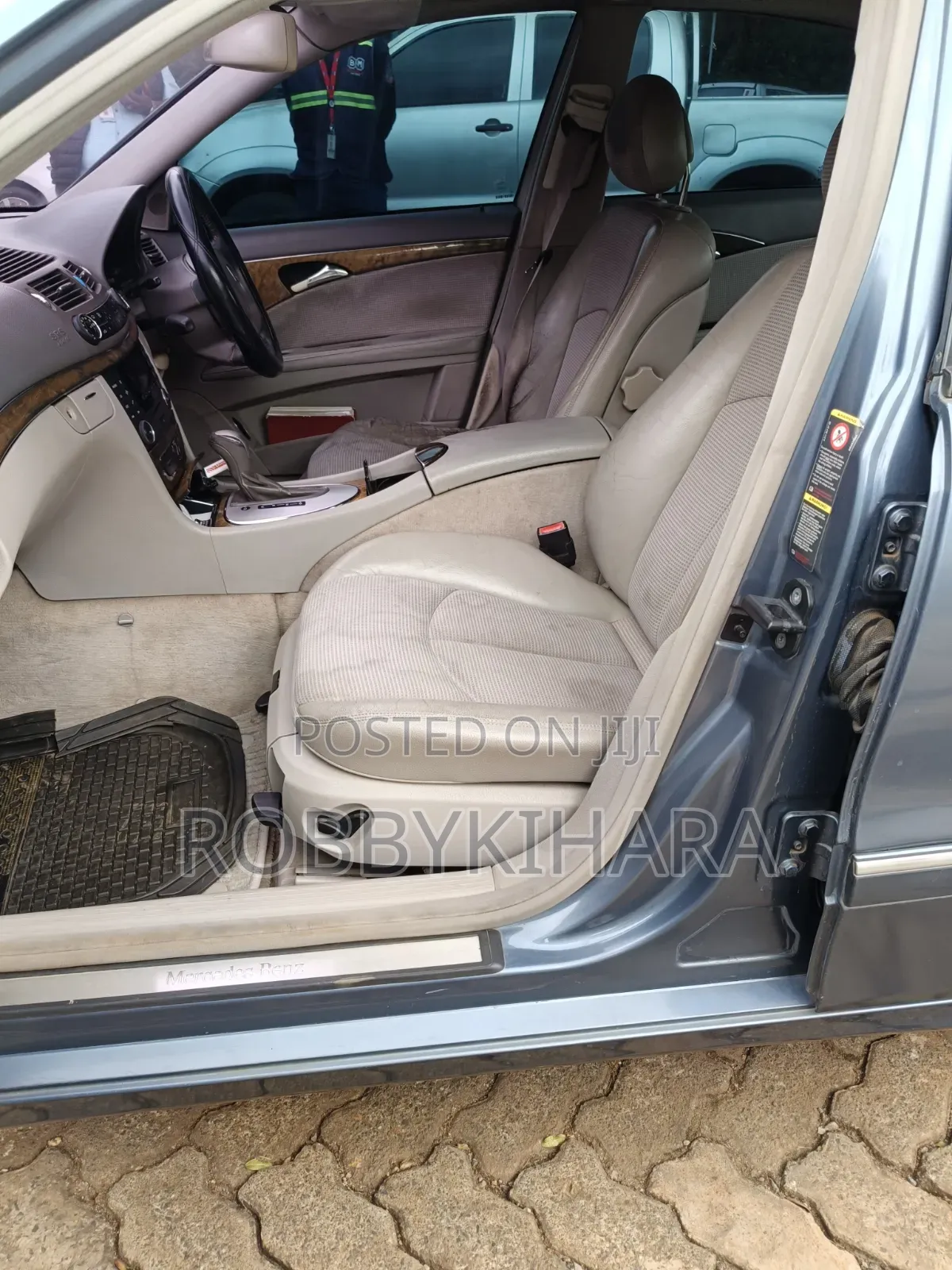 Mercedes-Benz E280 2006 Blue