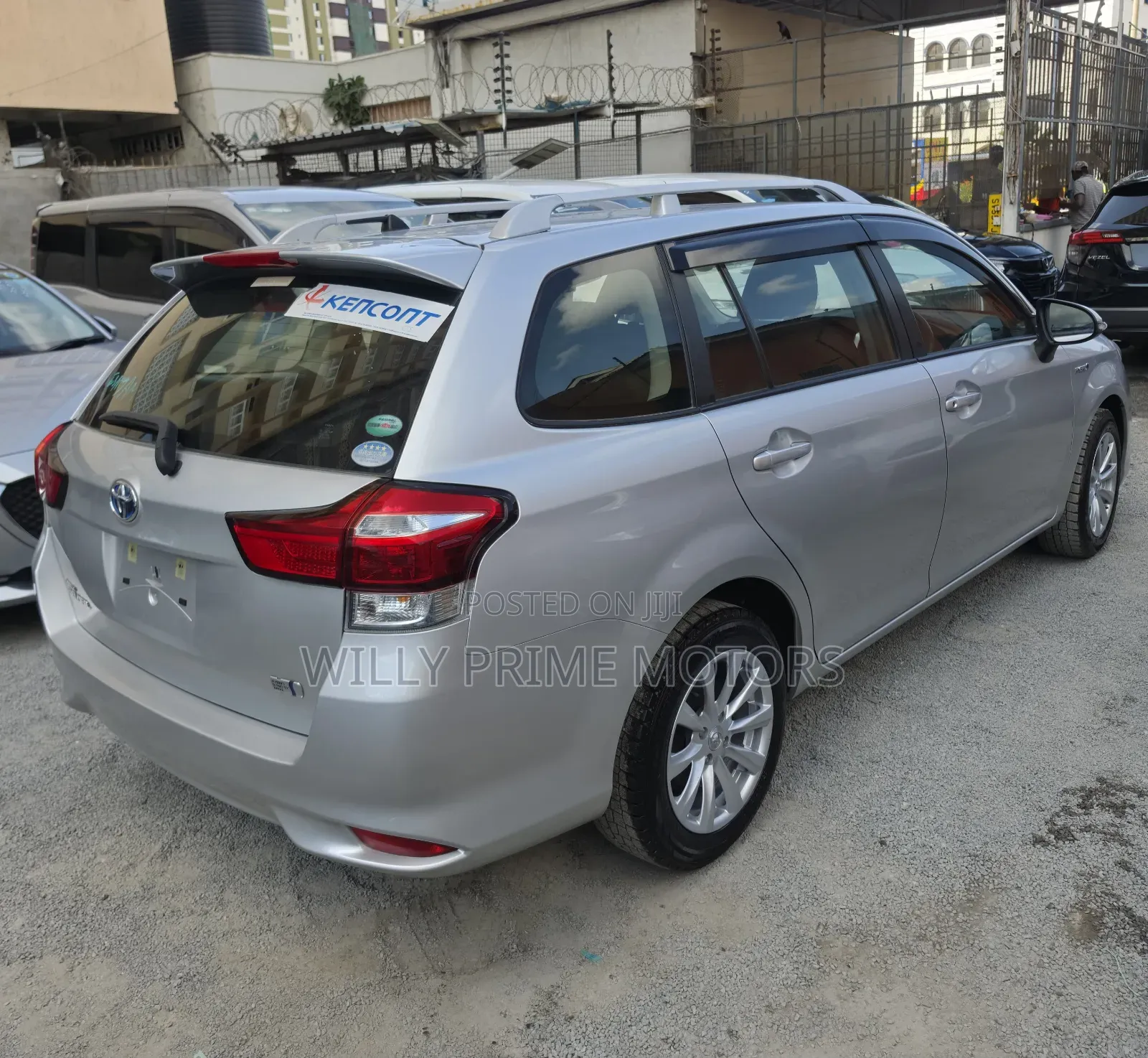Toyota Corolla Fielder 2019 Silver
