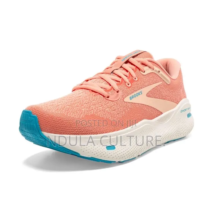 Brooks Ghost Max Sneakers