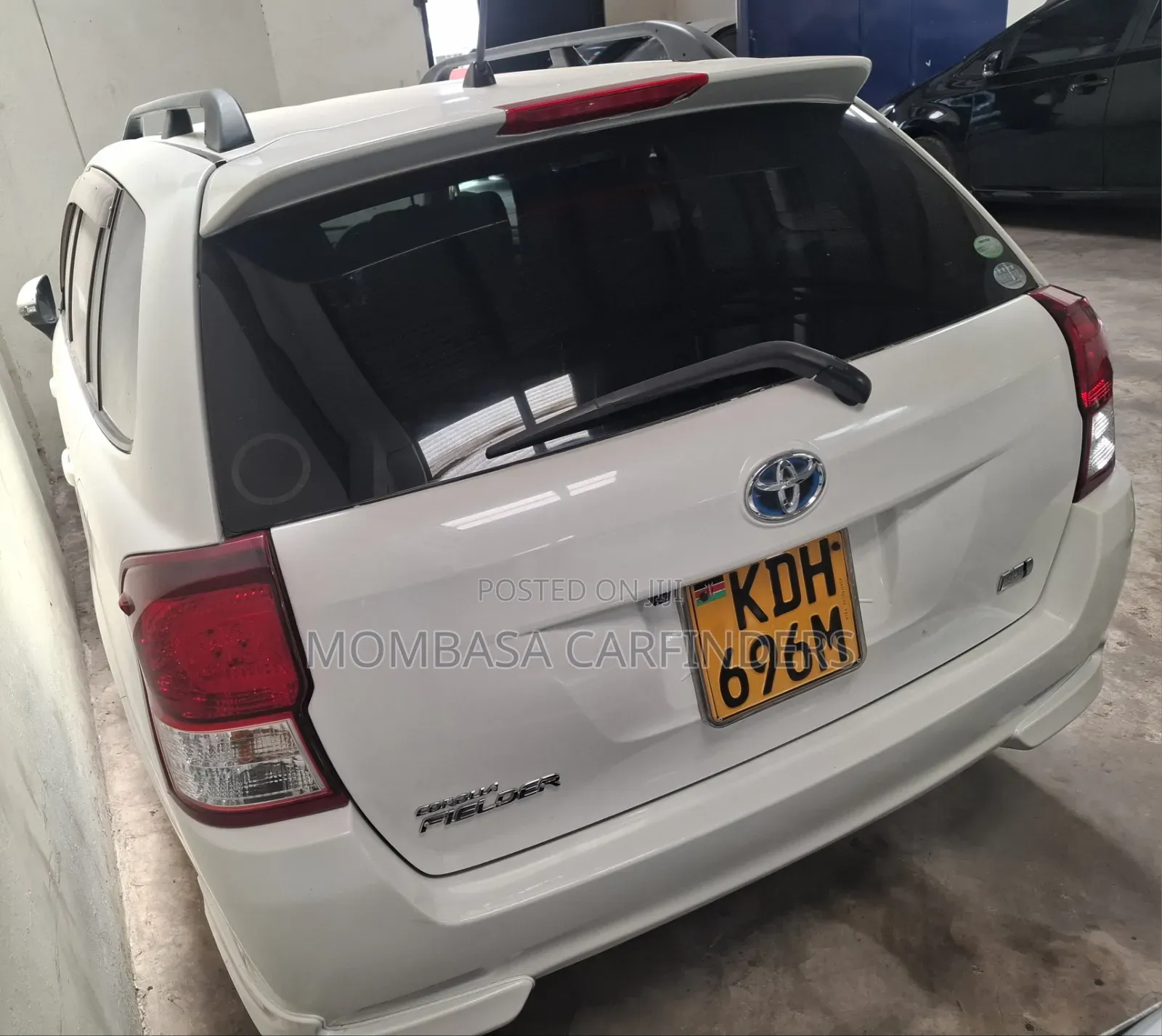 Toyota Corolla Fielder 2015 White