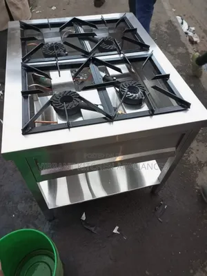 Square Shaped 4-Burner