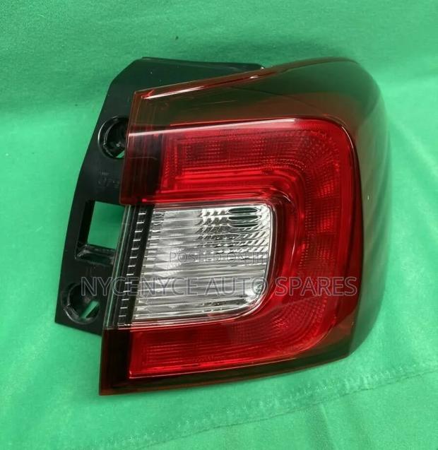 Subaru Revorg Tailight