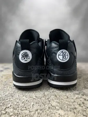 Air Jordan 4 Black Cat — Authentic  | US 10 | Brand New