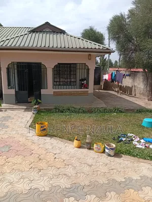 3bdrm Bungalow in Roimen, Matasia for sale