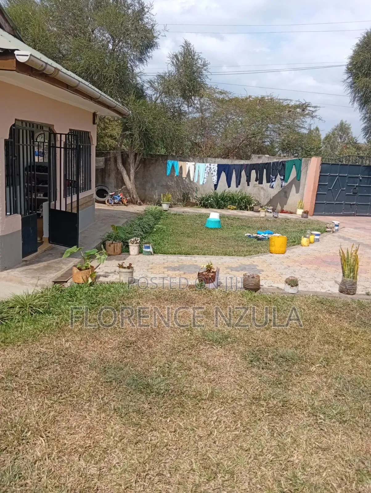3bdrm Bungalow in Roimen, Matasia for sale