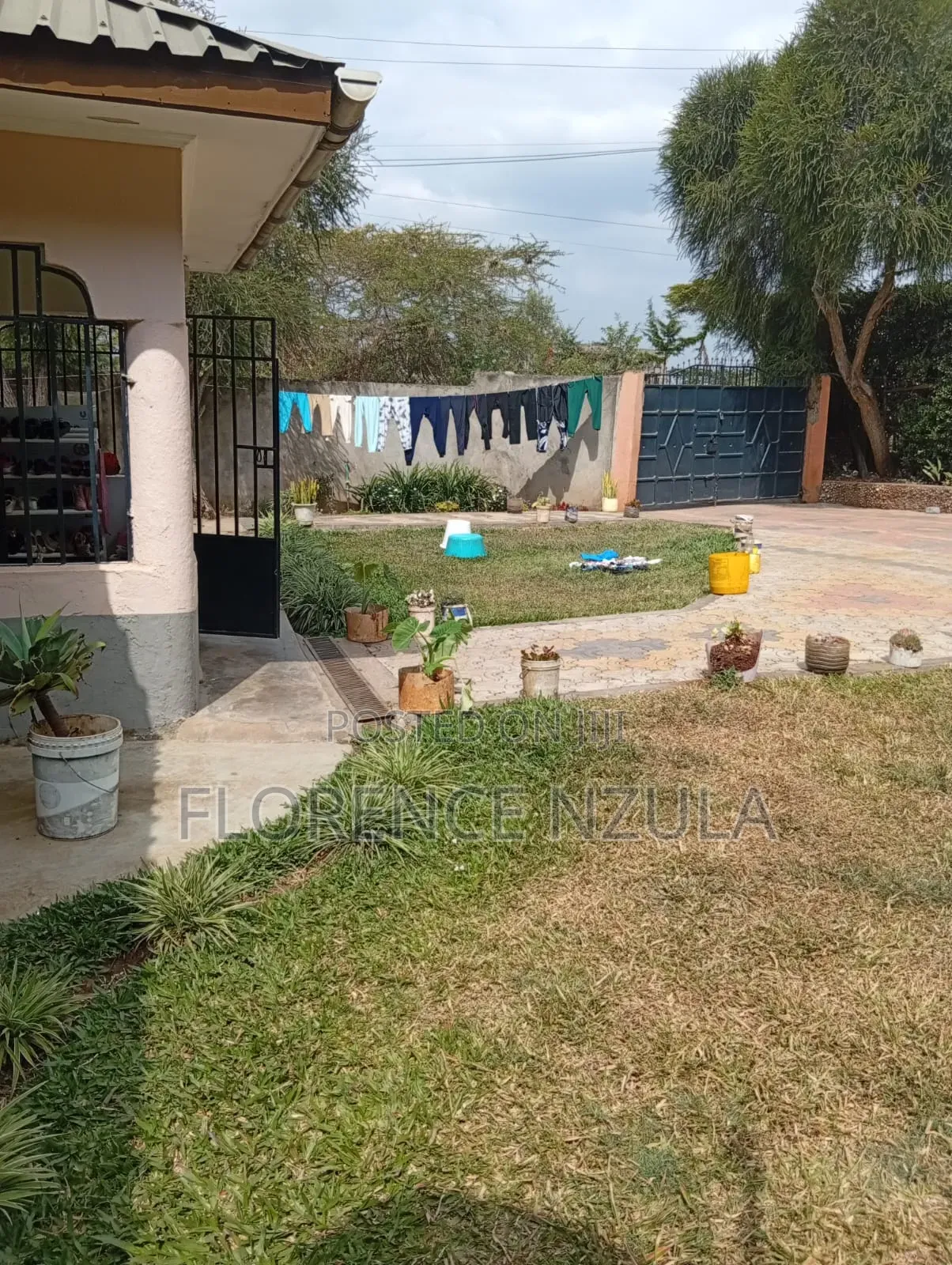 3bdrm Bungalow in Roimen, Matasia for sale