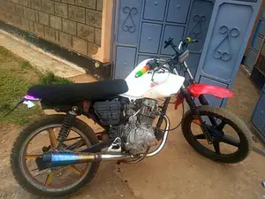 Captain CP150-10 2014 Red