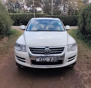Volkswagen Touareg 2008 White
