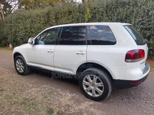 Volkswagen Touareg 2008 White