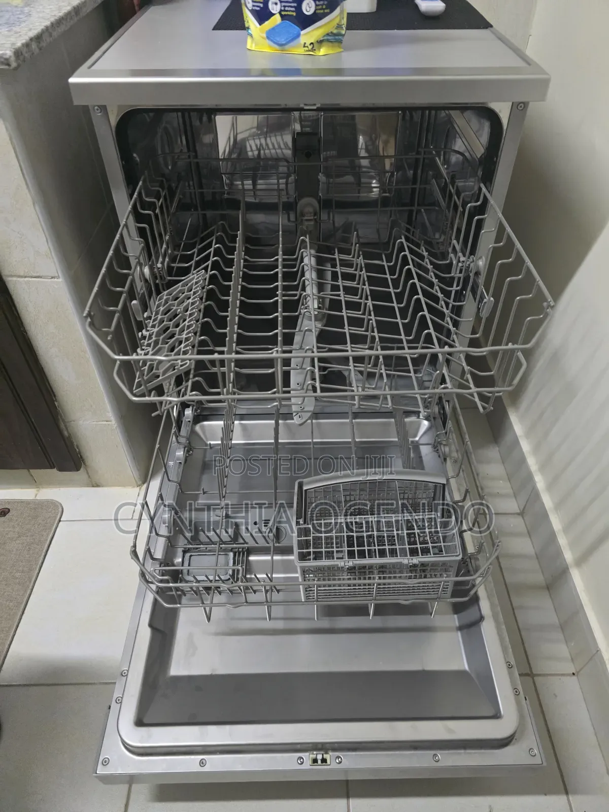 Dishwasher Machine