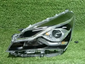 Toyota Porte New Model Xenon Headlight