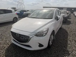 Mazda Demio 2018 White