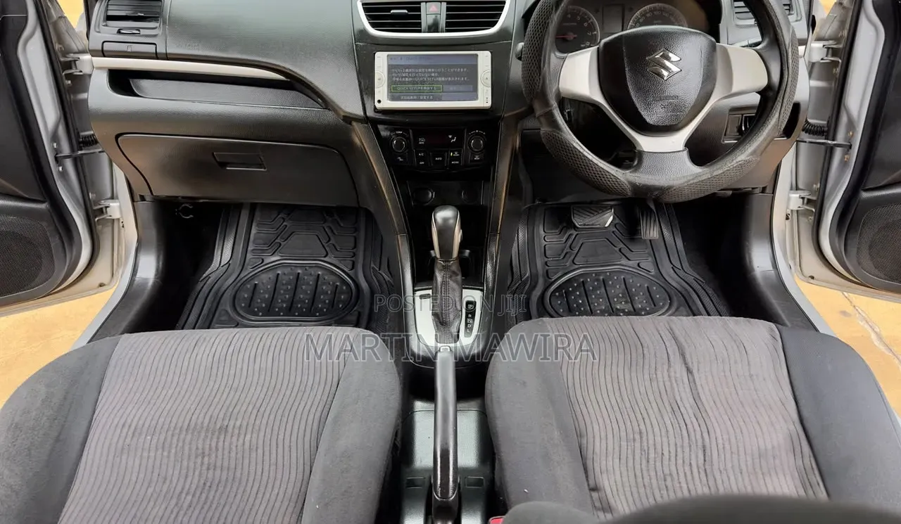 Suzuki Swift 2013 Silver