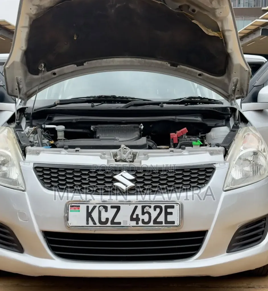 Suzuki Swift 2013 Silver