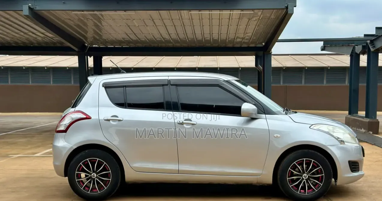 Suzuki Swift 2013 Silver