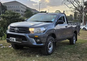 Toyota Hilux 2020 Burgundy