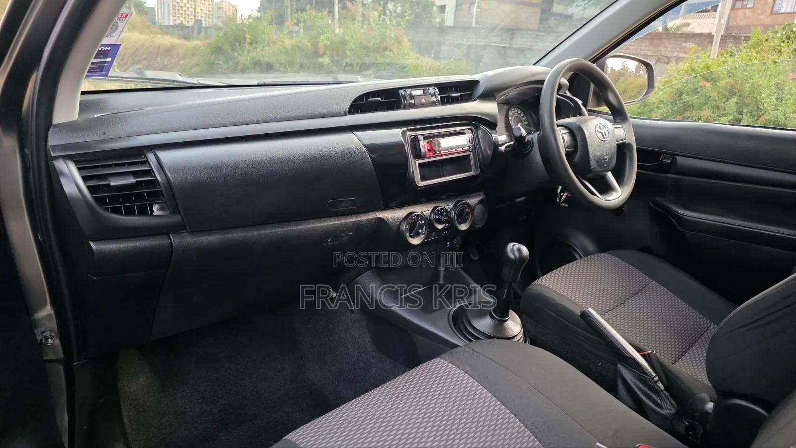 Toyota Hilux 2020 Burgundy