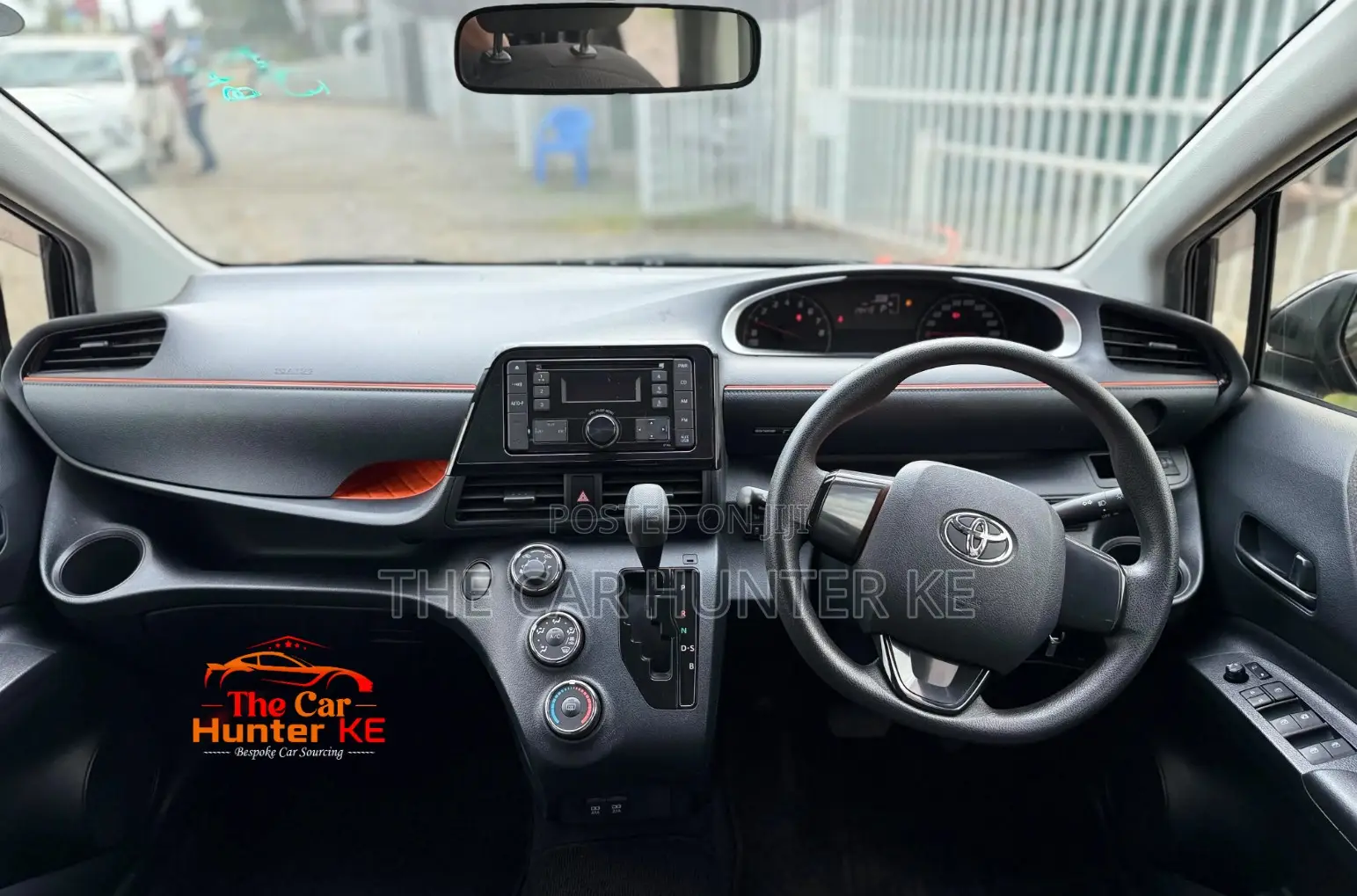 Toyota Sienta 1.5 FWD 2019
