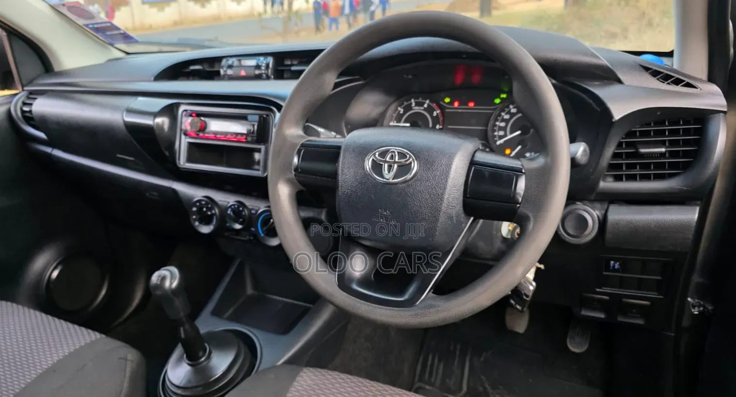 Toyota Hilux 2020 Silver