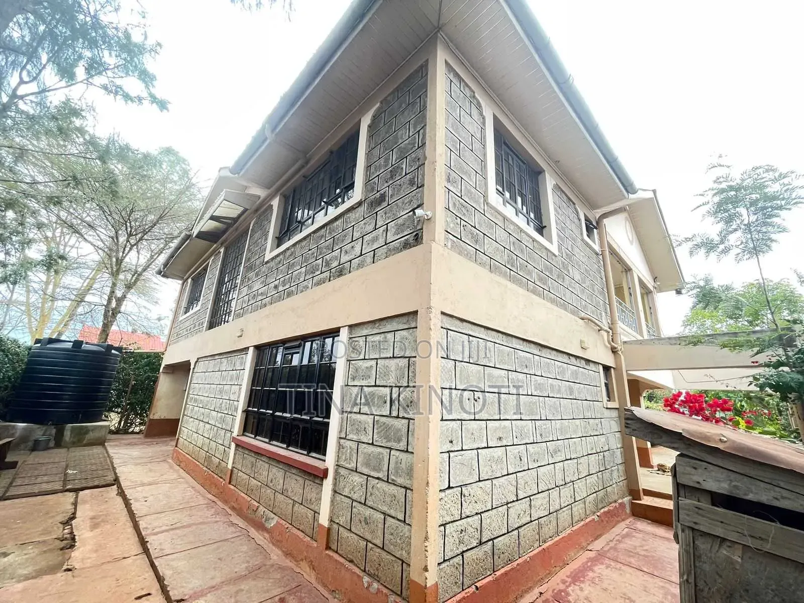 4bdrm Maisonette in Emerald, Nairobi Central for sale