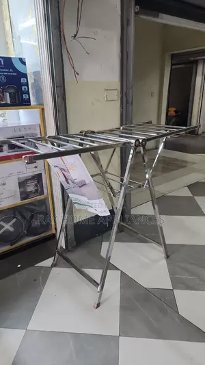Strong Metallic Drying Hanger Rack