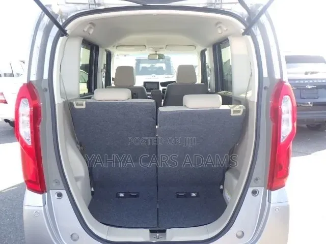 Honda N-Box 2019 Silver