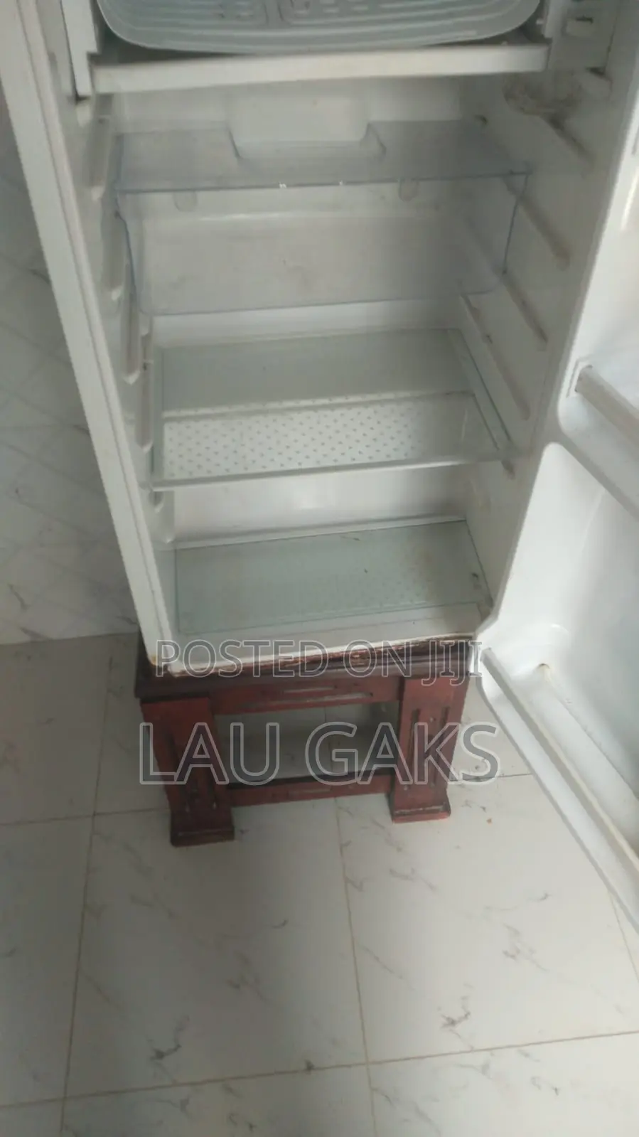 Selling Second Hand Used Fridge