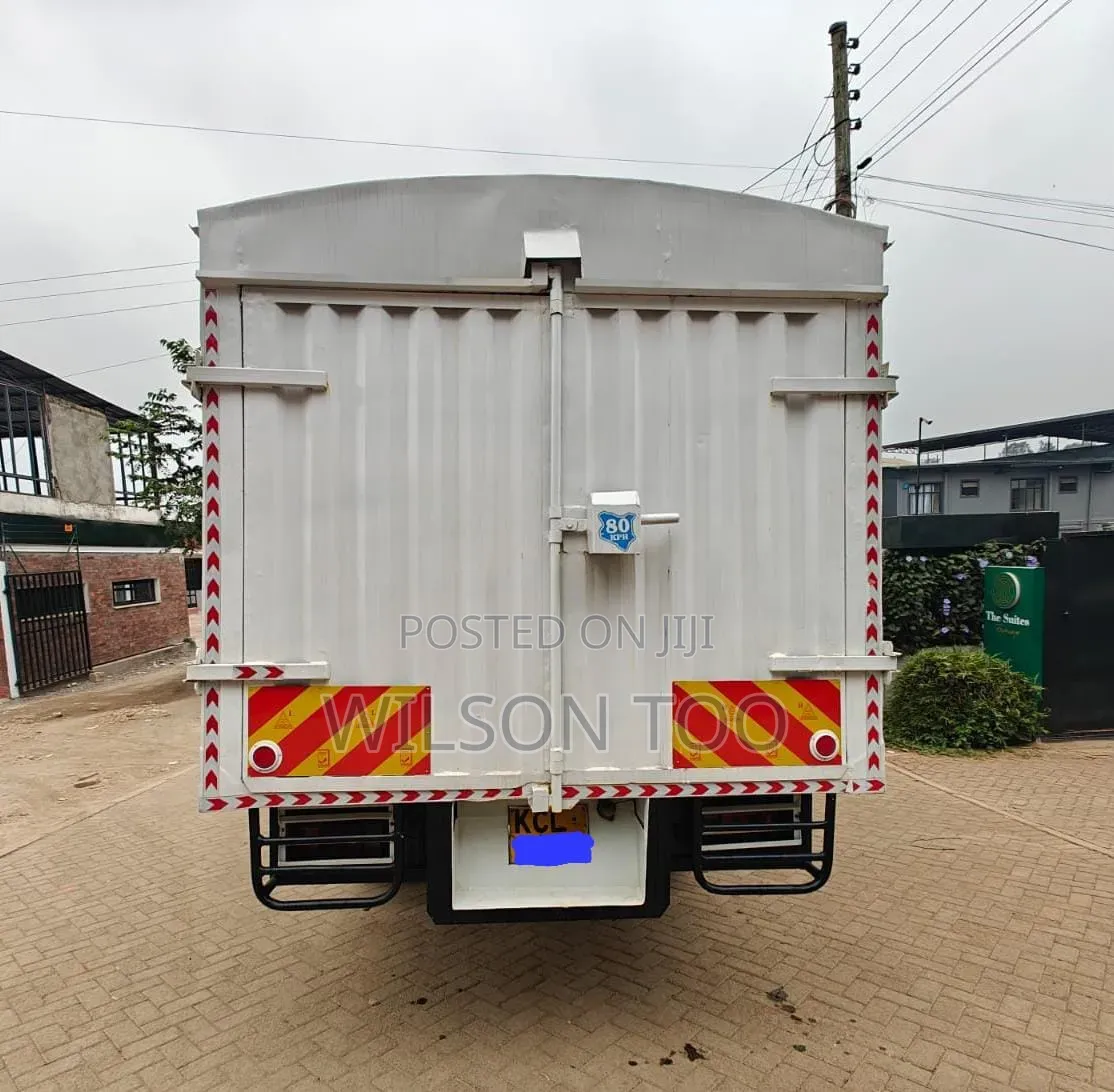 Mitsubishi Fh KCL Covered Body