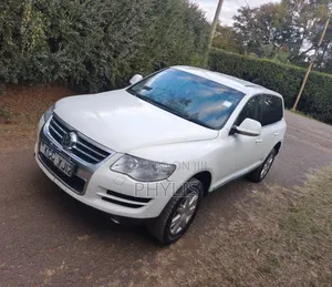 Volkswagen Touareg 2008 White