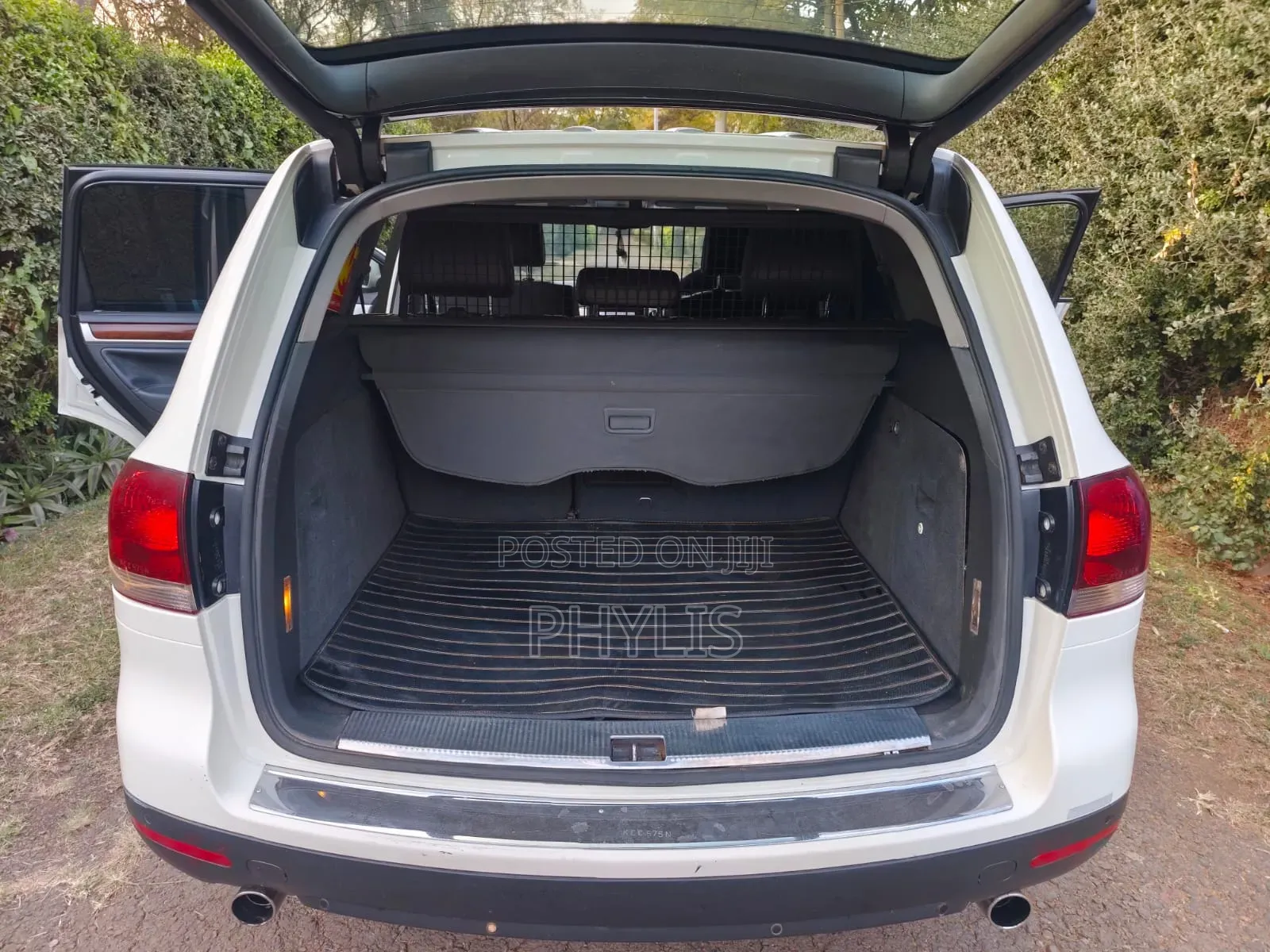 Volkswagen Touareg 2008 White