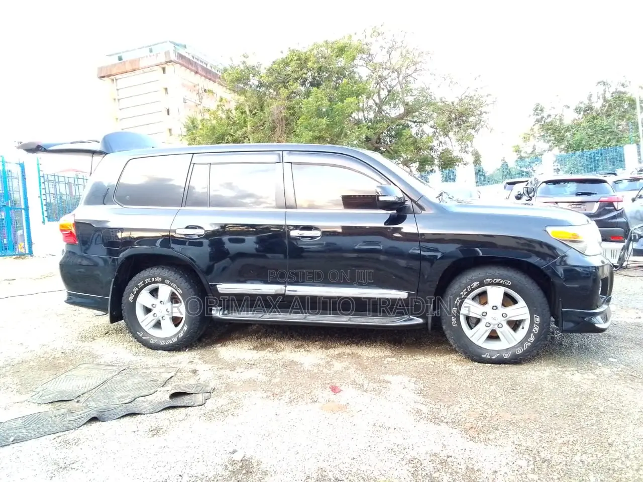 Toyota Land Cruiser 2013 Black