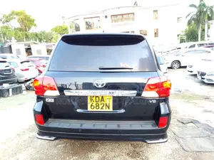 Toyota Land Cruiser 2013 Black
