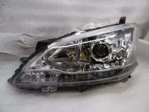 Headlight Sylphy N17 Xenon