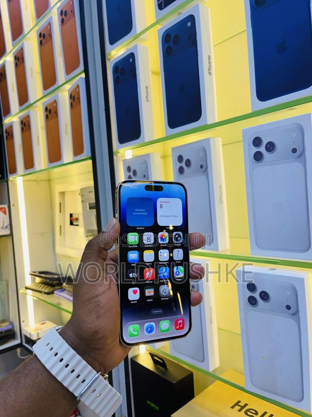 Apple iPhone 14 Pro Max 1 TB White - main view