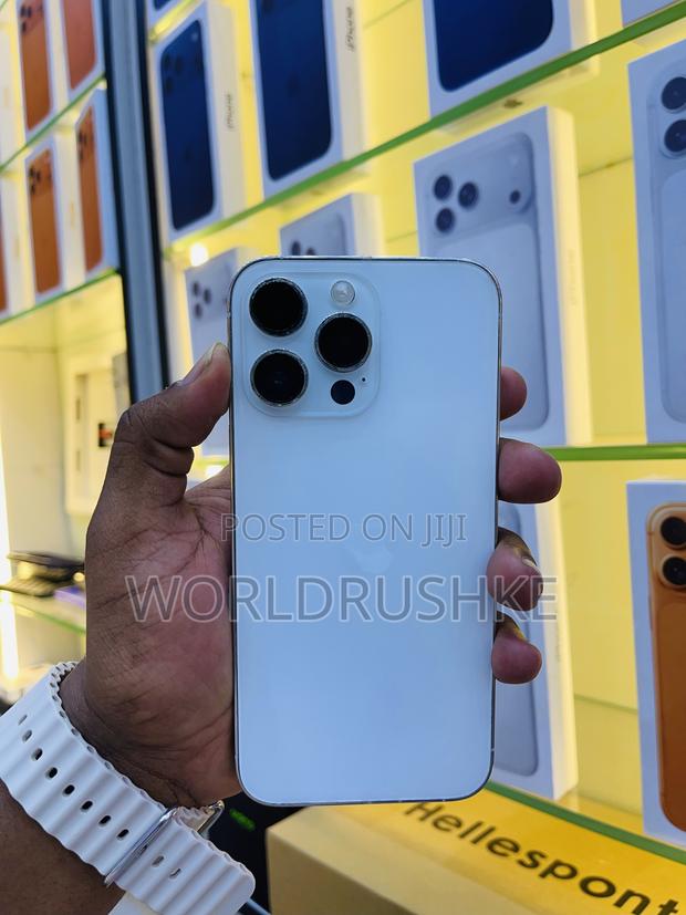 Apple iPhone 14 Pro Max 1 TB White - thumbnail 3