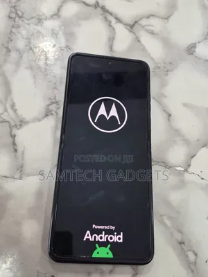 Motorola Razr 2024 256 GB Black