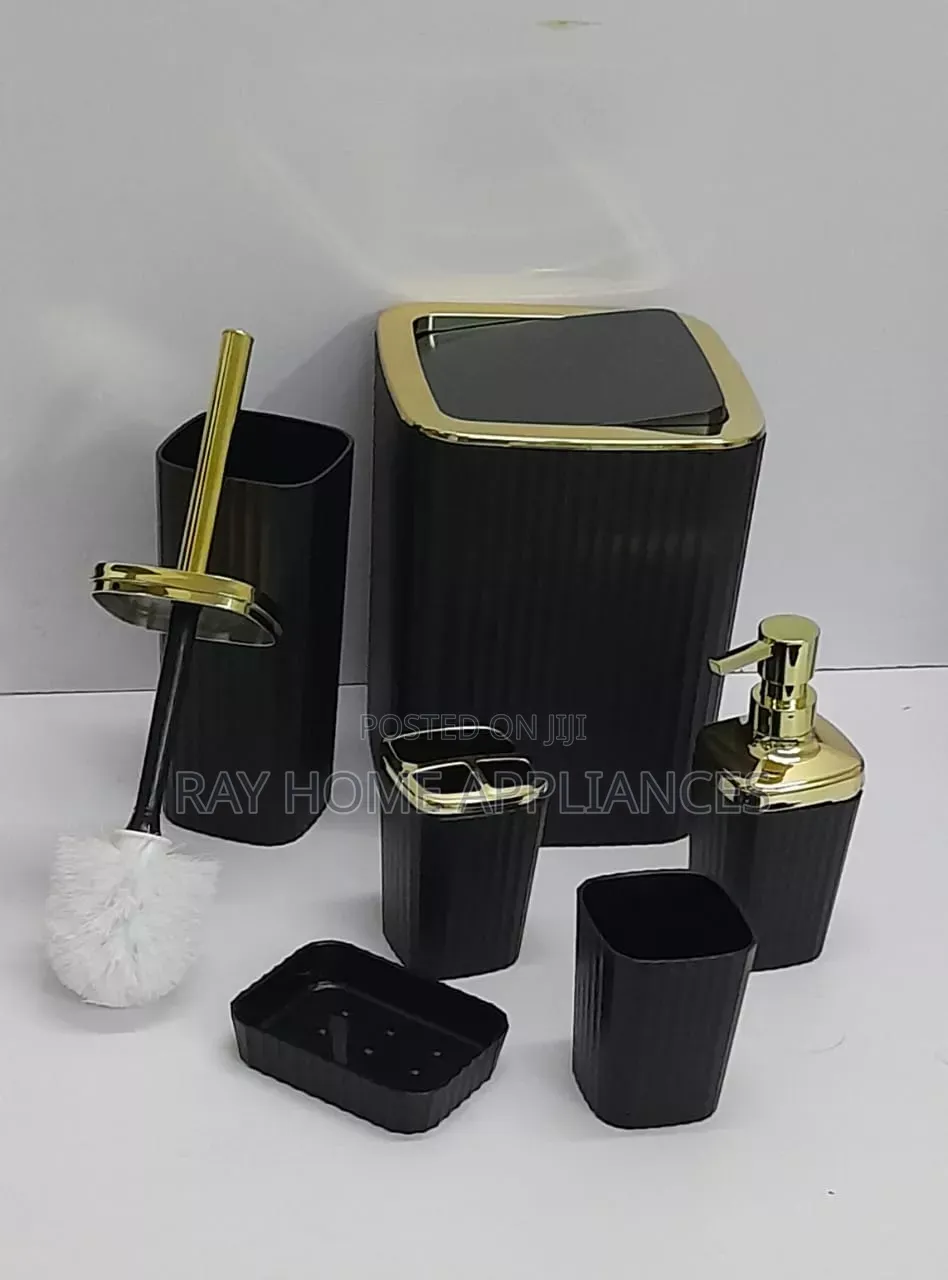 Bathroom Accessories Set Square in Shape A