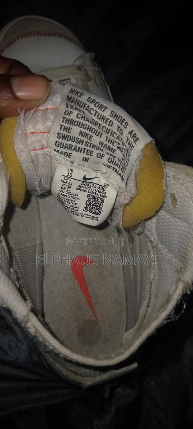 Nike Shoes - thumbnail 5