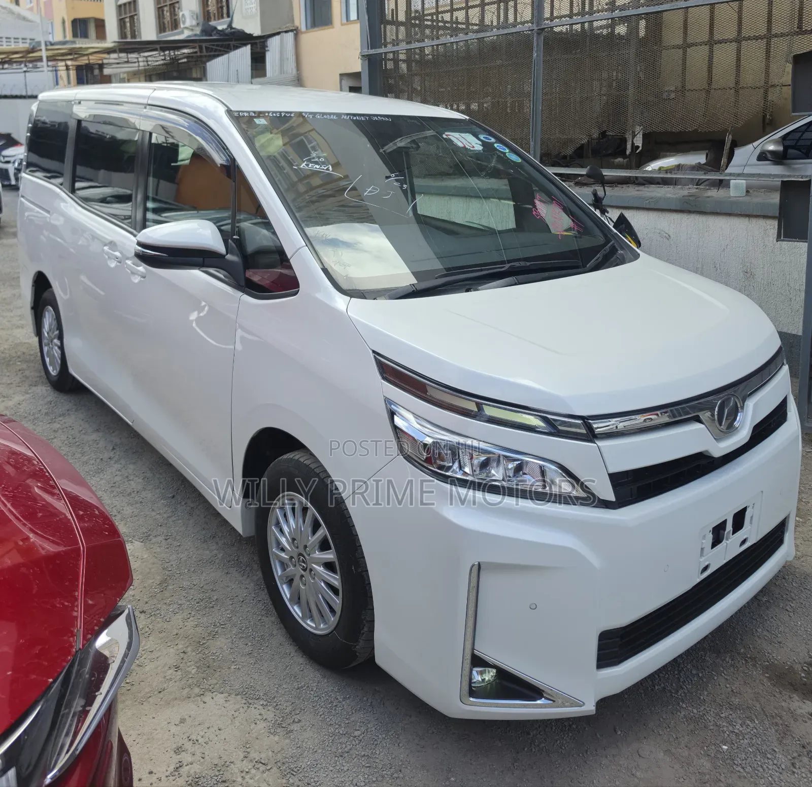 Toyota Voxy ZS 2WD 8-Seater 2019 White