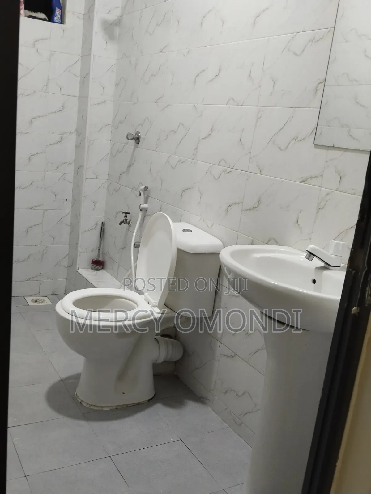 1 Bedroom Airbnb in Mombasa Bamburi Fisheries