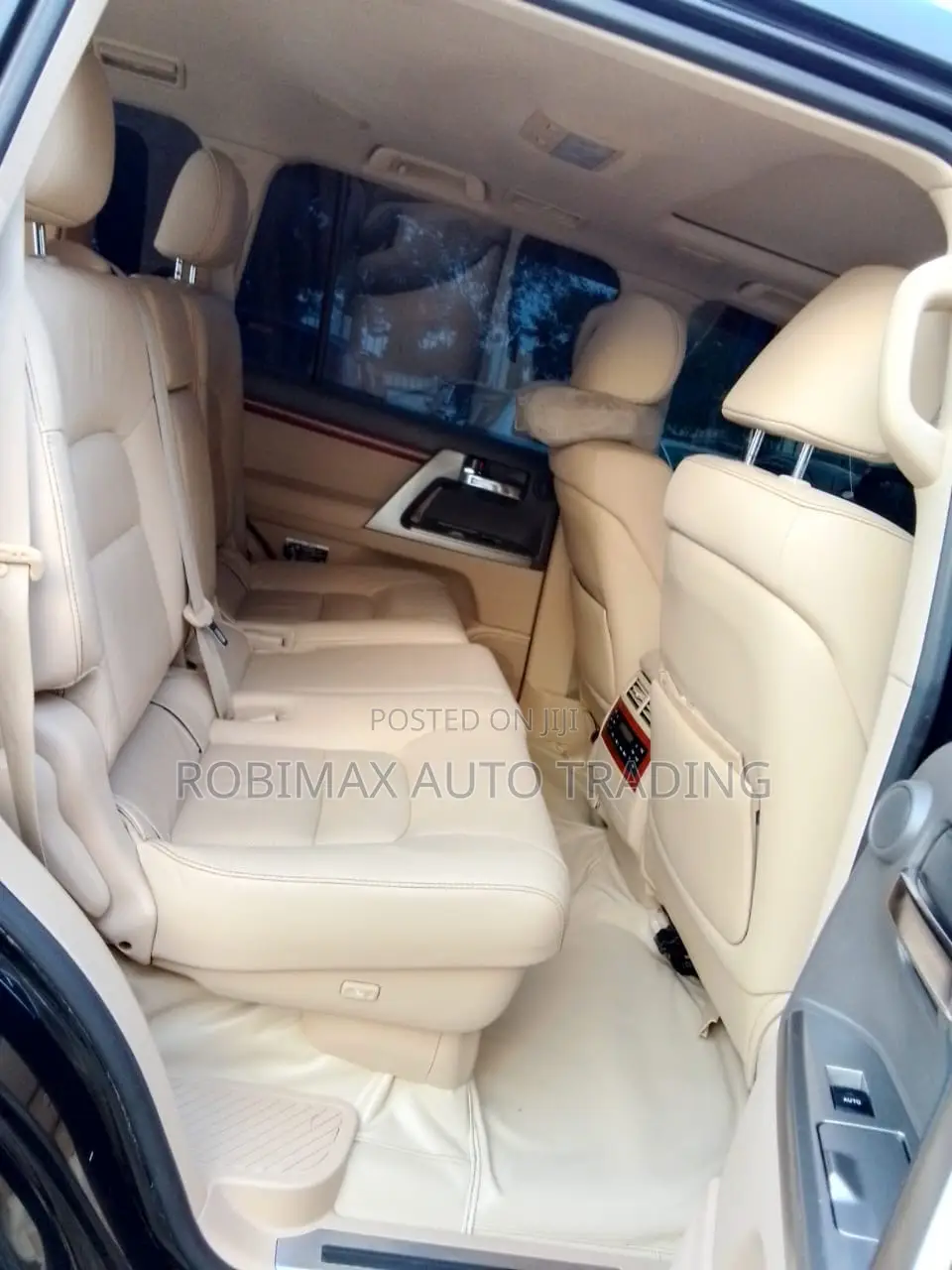 Toyota Land Cruiser 2013 Black
