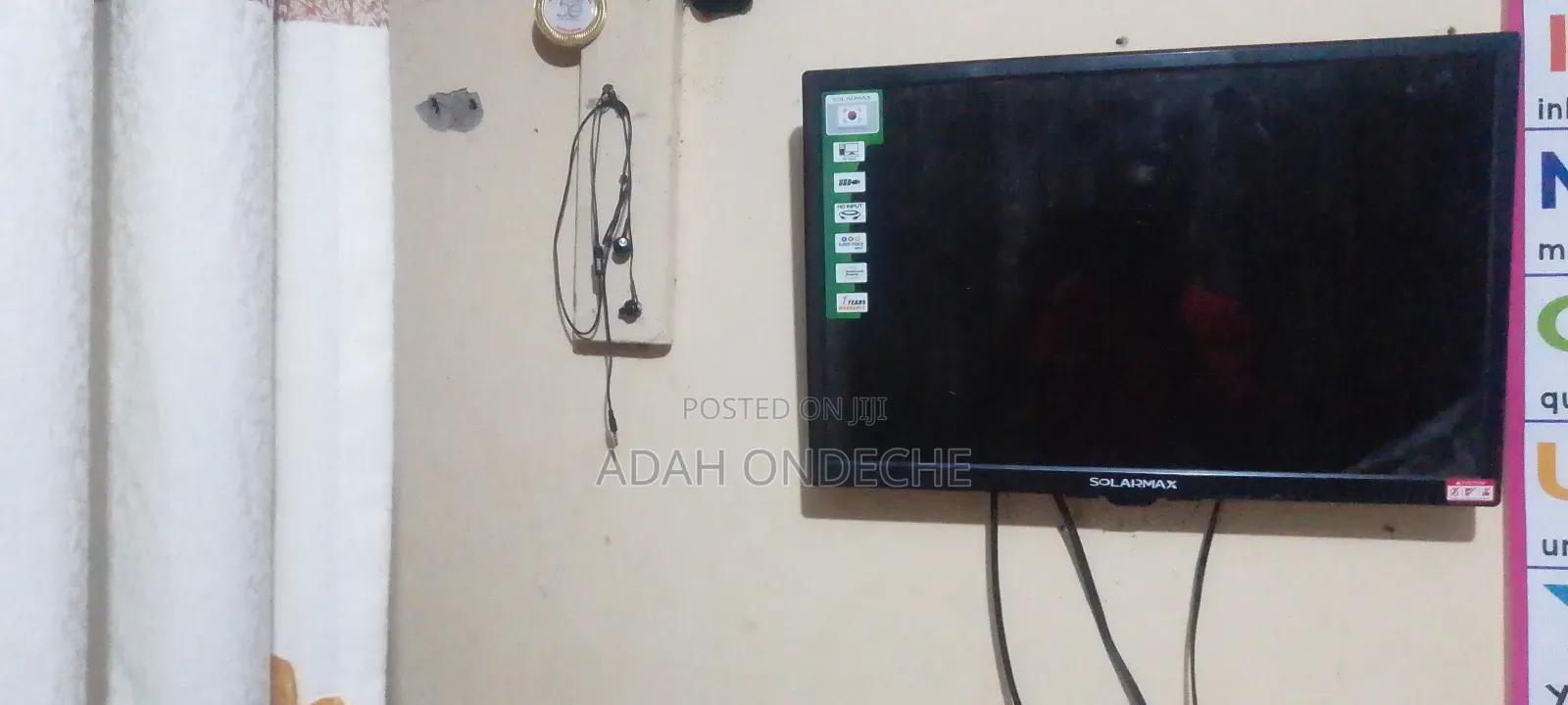 Solar Max 24" TV