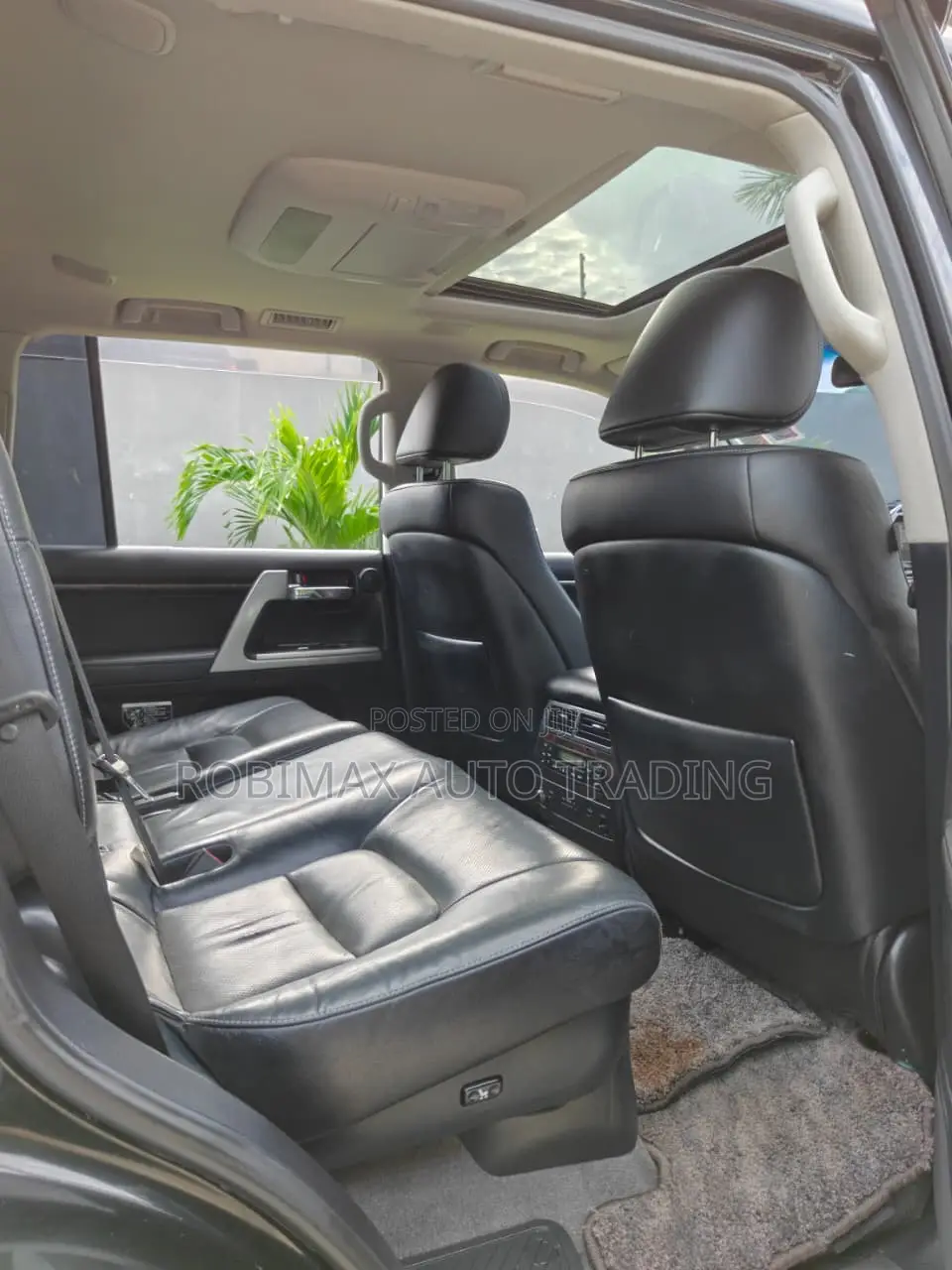 Toyota Land Cruiser 2013 Black