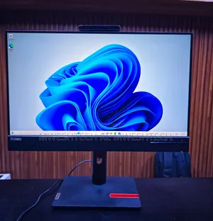 Desktop Computer Lenovo ThinkCentre M810z AIO 16GB Intel SSD 512GB