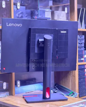 Desktop Computer Lenovo ThinkCentre M810z AIO 16GB Intel SSD 512GB
